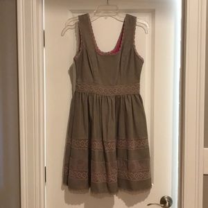 Jessica Simpson dress